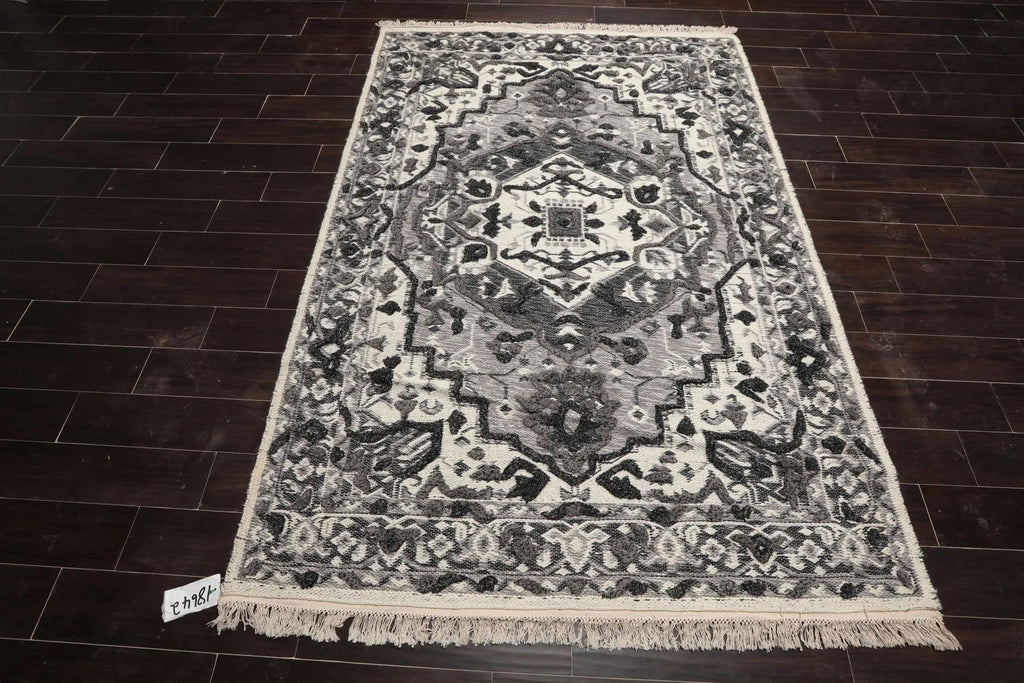 LoomBloom White Oriental Area Rug 5x8 Hand Woven Traditional Kilim Wool